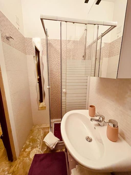 パレルモLa Casa Di Evaアパートメント エクステリア 写真